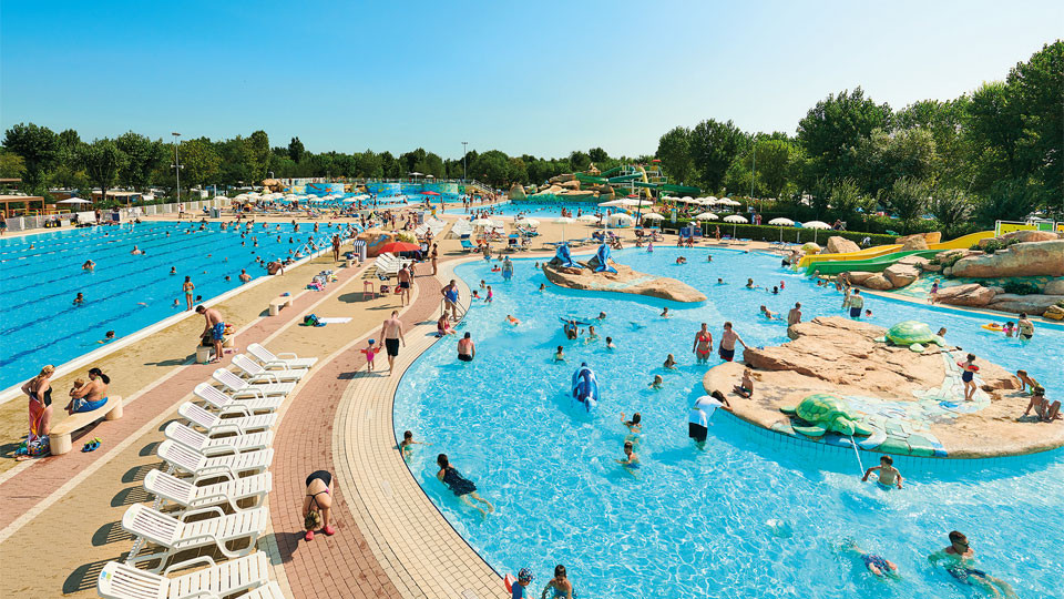 Coral Bay and Laguna