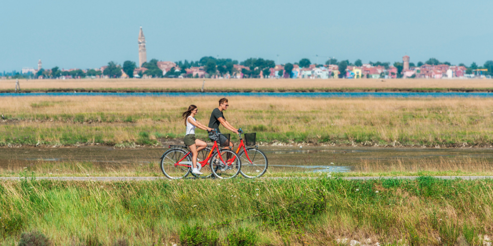 Vier Fahrradrouten in Cavallino Treporti, um die schönsten Ecken der Lagune von Venedig zu entdecken.