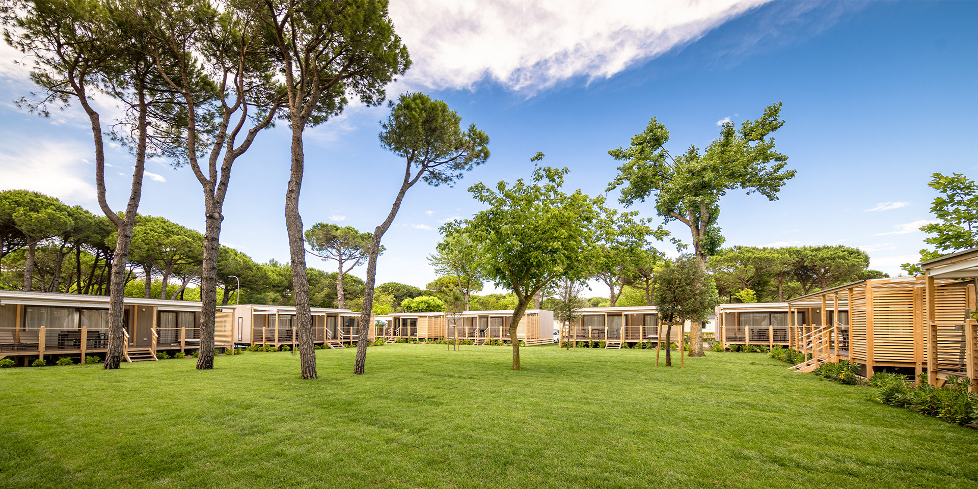 Glamping Urlaub in Italien am Meer im 5 Sterne Camping Marina di